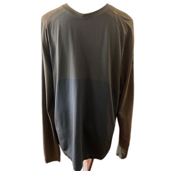 Lululemon Metal Vent Tech 2.0 Long Sleeve L Enamel Green Obsidian Training Top - Picture 2 of 8